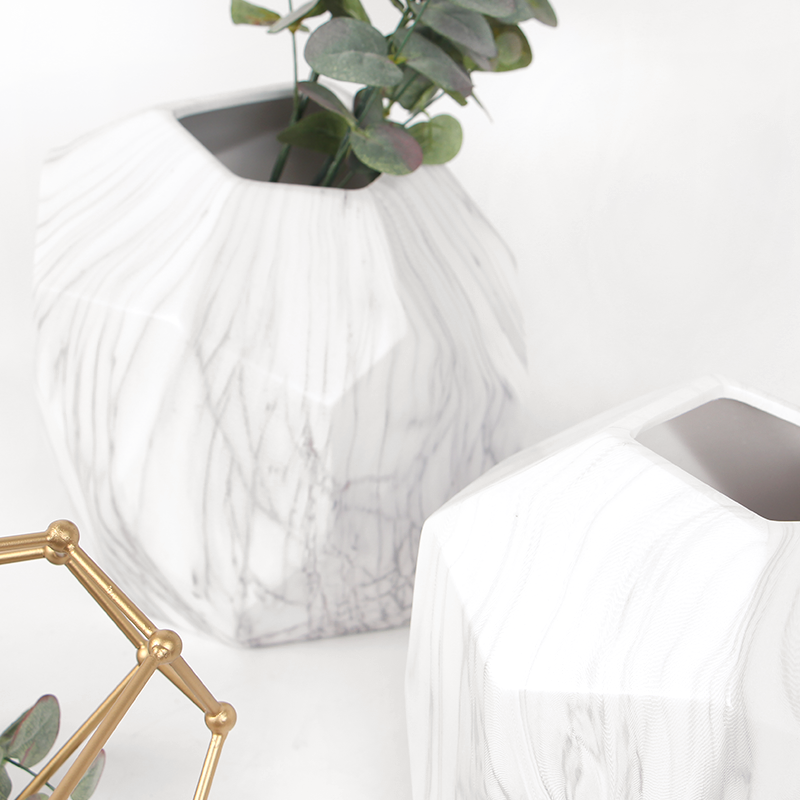 Marble Pattern Irregular Shape Ceramic Vase
